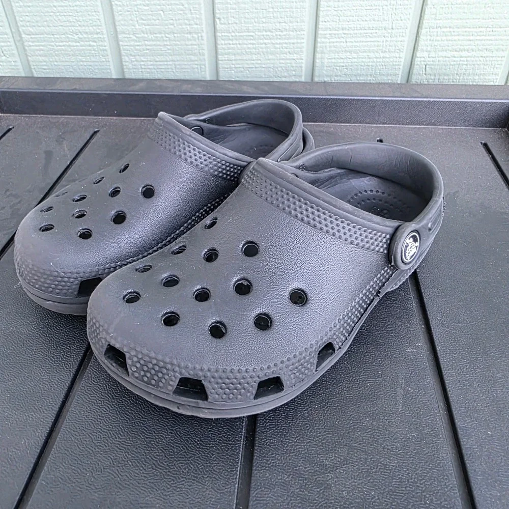 Crocs Kids Classic Clog Black Slip On Water Shoes Size C12